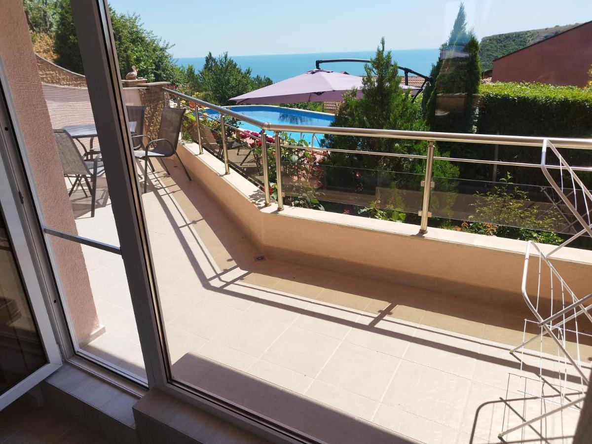 Appartement Green, quiet&beautiful 1 à Kavarna Extérieur photo